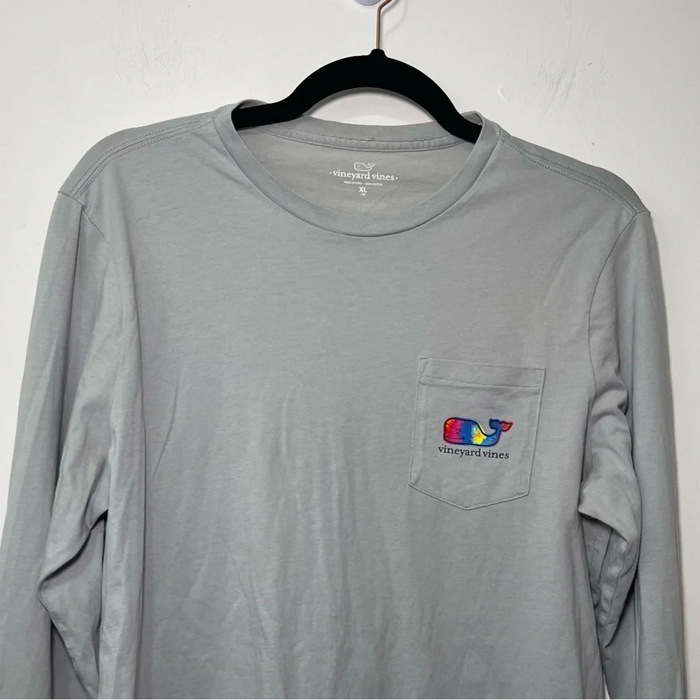 Vineyard Vines Junior XL Gray casual coastal Long Sleeve Tee Tie-Dye Whale Logo - Picture 2 of 10